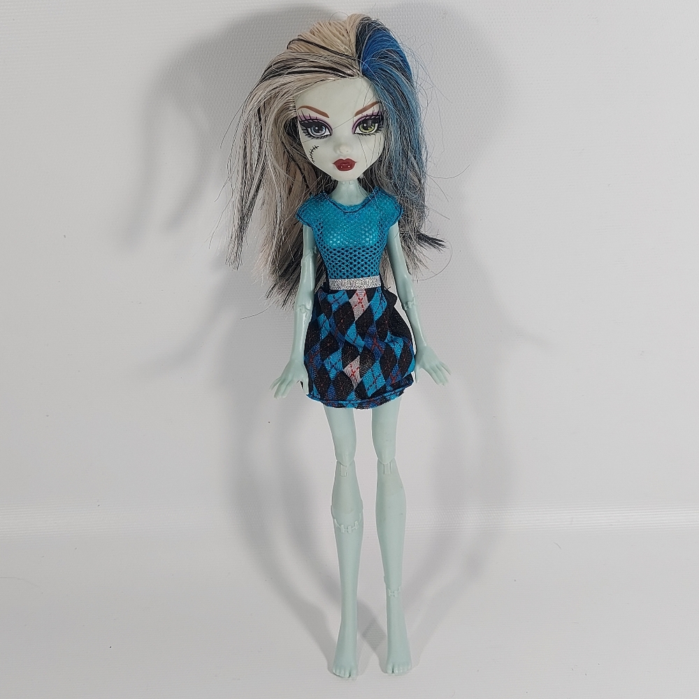 Monster High Frankie Stein 11" Poseable Doll